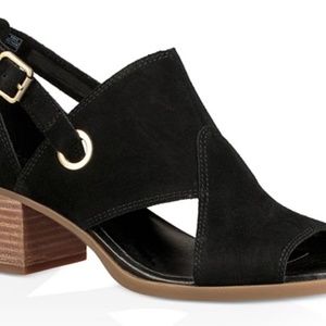 Koolaburra/UGG Kaiah Black Low Heel Cutout Shootie